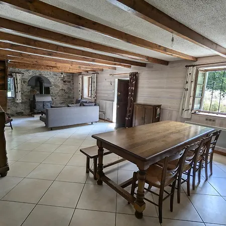 Maison Avec Grand Jardin, Garage, Supplement *
