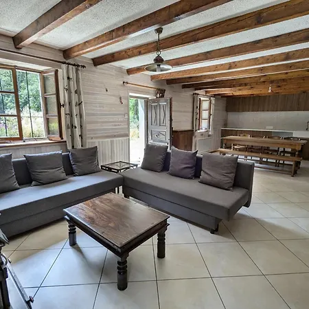 Maison Avec Grand Jardin, Garage, Supplement Auris