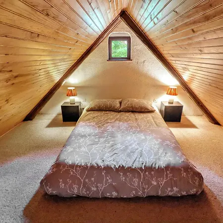 Maison Avec Grand Jardin, Garage, Jacuzzi Supplement *