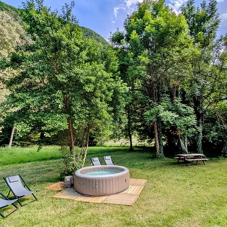 Maison Avec Grand Jardin, Garage, Jacuzzi Supplement Auris